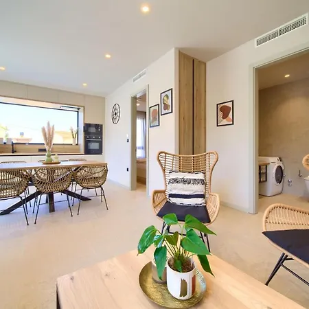 Quarnaro With Heated Pool Holiday home