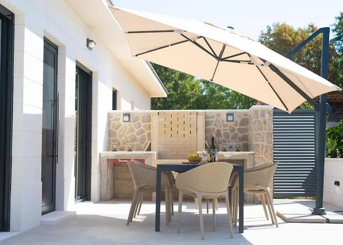 Tatil Evi Quarnaro With Heated Pool *