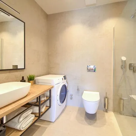 Quarnaro With Heated Pool *
