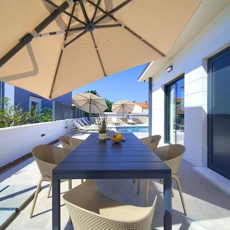 Quarnaro With Heated Pool